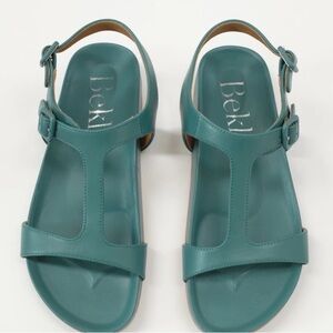 Slow Fashion brand Beklina Runs narrow - Cypress Leather Travel Sandal